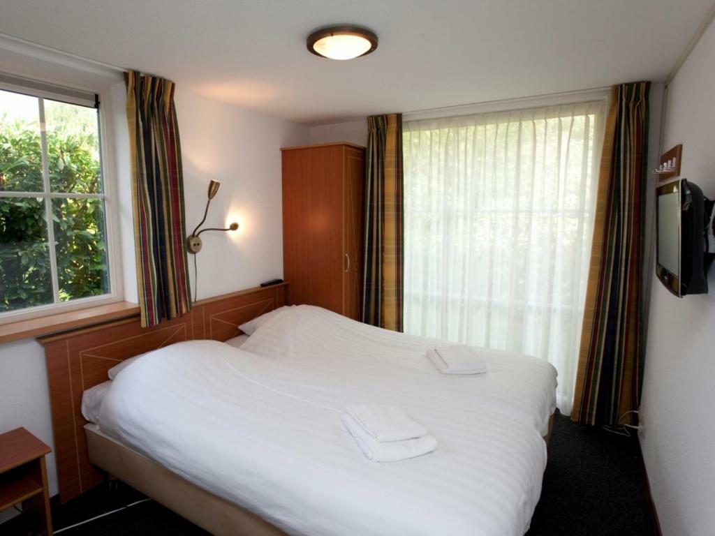 Hotel Landal De Veluwse Hoevegaerde Putten Exterior foto